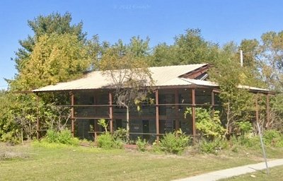 2024 Carlinville - Hoxey’s Inn 1
